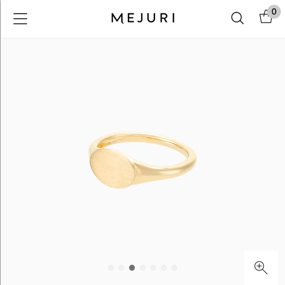 Mejuri Jewelry - MINI SIGNET RING - 14K YELLOW GOLD